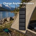 12W solcellepanel-lader med 5 uttak for camping og friluftsliv