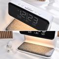 3-i-1 10 W trådløs mobiltelefonlader med nattbordslampe, LCD vekkerklokke for hjemmet (EU-plugg)
