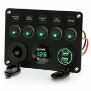 5-veis bryterpanel med voltmeter, USB-lader og sigarettenneruttak for bobiler, båter og fritidsbåter - grønn