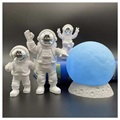 Dekorativt Astronaut Figurer med Månen Lampe - Sølv / Blå
