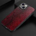For iPhone 14 Støtsikker telefondeksel med nøyaktig utskjæring Snake Texture PU-skinnbelagt TPU-bakdeksel - rød