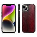 For iPhone 14 Støtsikker telefondeksel med nøyaktig utskjæring Snake Texture PU-skinnbelagt TPU-bakdeksel - rød
