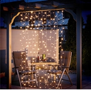 Goobay LED-lysgardin med tidtaker - 300 lysdioder - varm hvit