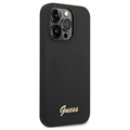 Guess Metal Logo iPhone 14 Pro Silikondeksel - Svart