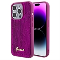 iPhone 15 Pro Guess Sequin Script Logo Deksel - Magenta