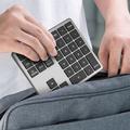 K-35 Bluetooth-tastatur Slim 35-tasters tastatur for bærbare datamaskiner og nettbrett tilbehør - svartgrått