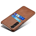 Samsung Galaxy S23 5G KSQ Belagt Plast Deksel med Kortlommer - Brun