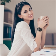 Samsung Galaxy Watch Ultra 2024/2025 Lærrem med Kontakter - 47mm - Svart