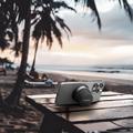 Momax 1-Vibe Go BS6 magnetisk mini Bluetooth-høyttaler og telefonstativ - svart