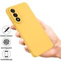 OnePlus Nord 5 Flytende silikon-deksel med håndstropp - gul