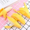 Skrellbar banan-dumpling squishy-leke for barn og voksne - gul