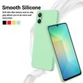 Samsung Galaxy A06 5G Flytende silikon-deksel med håndstropp - grønn