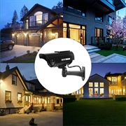 Solcelledrevet dummy-sikkerhetskamera med blinkende LED - sølv