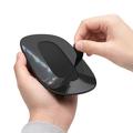 Spigen LD220 trådløs musesleeve med gjenbrukbar klebeflate - svart