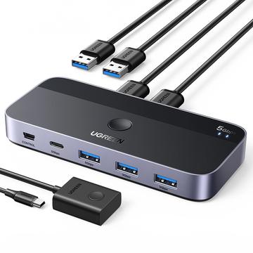 Ugreen USB 3.0 2-i-4-bryter 2x USB-A inn, 3x USB-A + 1x USB-C ut - Svart