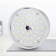 V52 Bærbar, oppladbar solcellelampe / LED-lampe for camping med 5-girs belysning og krok