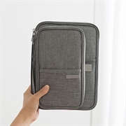 Vannbestandig reiselommebok og kortholder med håndtak