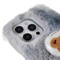 3D Plush Furry Winter iPhone 14 Pro Max TPU-deksel - Grå Bjørn