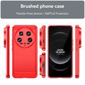 Xiaomi 14 Ultra Børstet TPU Deksel - Karbonfiber - Rød