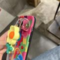 iPhone 14 Pro TPU-deksel med Blomst og Armbånd - Fargerik