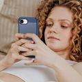 iPhone 16e Børstet TPU Deksel - Karbonfiber - Blå