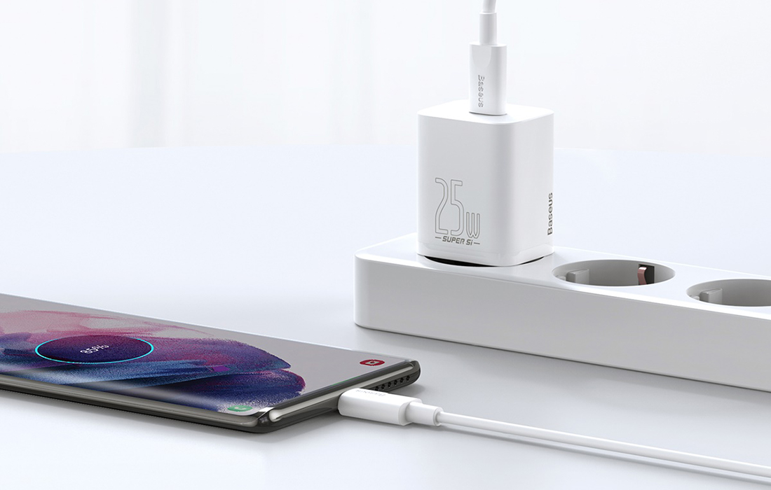 Baseus Super Si Quick USB-C-lader 25W - hvit